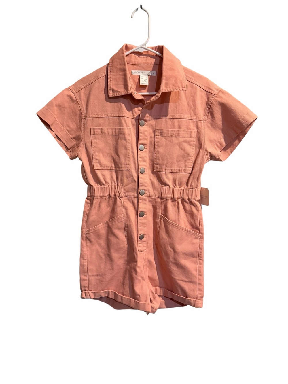 Altar'd State Coral Pink Short-Sleeve Denim Romper NWT!! 🩷